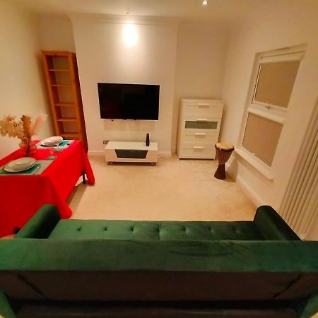 Fully-Equipped Flat In The City Of Лондон Екстер'єр фото