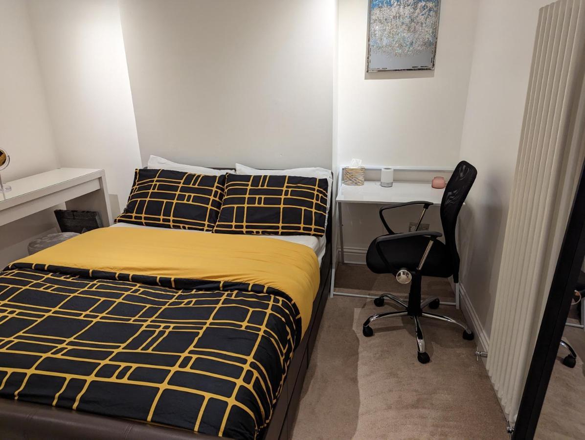 Fully-Equipped Flat In The City Of Лондон Екстер'єр фото